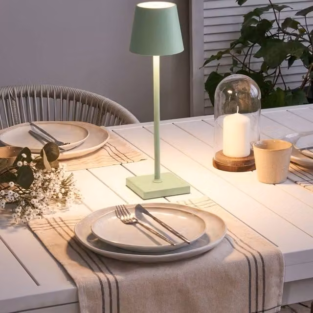 Wyld and Coco Green Aluminium LED Table Lamp with Touch Dimmer and 3 Colour Temperatures – 1