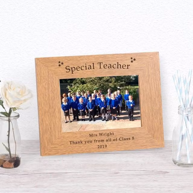 Uniqueful Personalised Special Teacher Thank You Wood Picture Frame, Brown, W/H: 10 x 15 cm