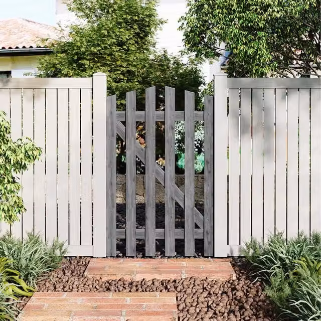 Komore Grey Damp-Proof Spruce Wood Garden Swing Gate with Latch, W: 76 cm, H: 120 cm