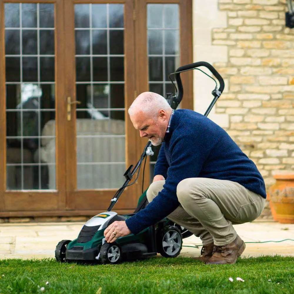 Webb Classic 1300W Electric Rotary Lawn Mower in Green with Collection Bag – 5