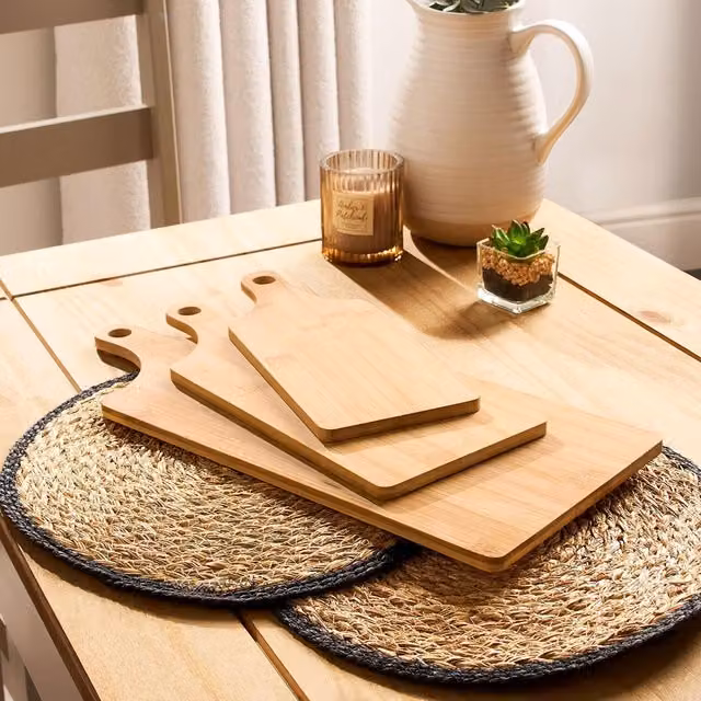 OHS Set of 3 Rectangular Solid Bamboo and Wood Serving Boards in Brown