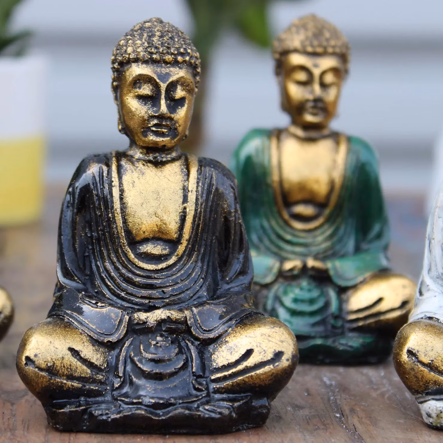 KDMD Gold Mini Buddha Ceramic Tabletop Set of 6 in Assorted Colours – 3