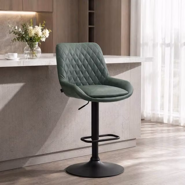STILVORA Set of 2 Retro Swivel Bar Stools with Armrests in Green Synthetic Leather