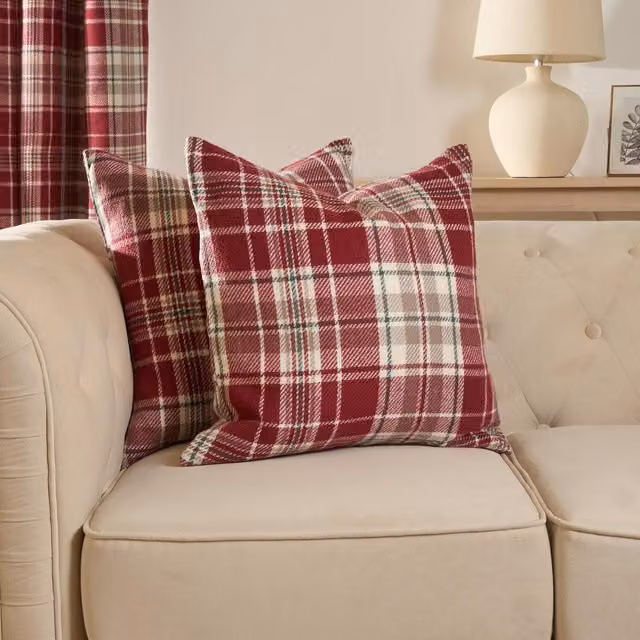 OHS Pack of 2 Red Woven Checked Square Cushion Covers