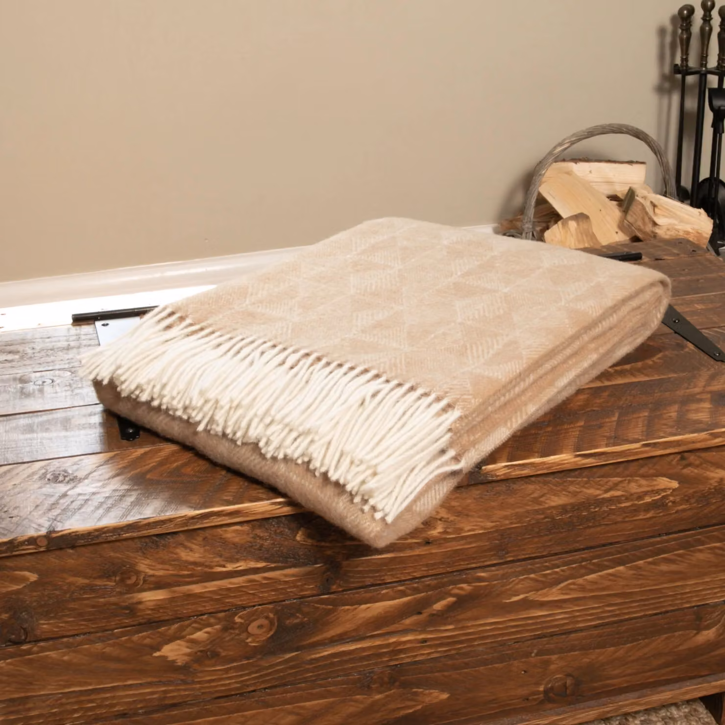 Native Natural Beige Geometric Wool Blanket – 2