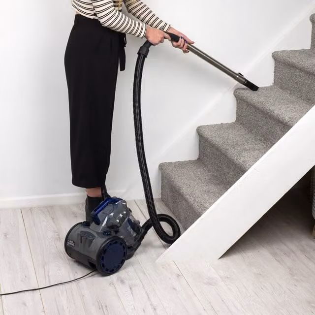 Beldray Multi Cyclonic Pet+ Bagless Vacuum Cleaner with HEPA and Washable Filter, Black, 2.5L