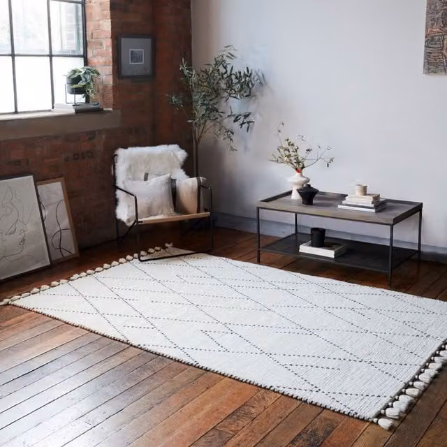 The Rug Shop UK Hand Made Geometric Modern Wool Area Rug in Beige and White, W: 200 cm, D: 290 cm