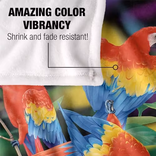 JQ Licensing Royce Mcclure Macaws Silky Touch Super Soft Multicolour Fleece Throw Blanket W/D/H: 91 x 147 cm – 3