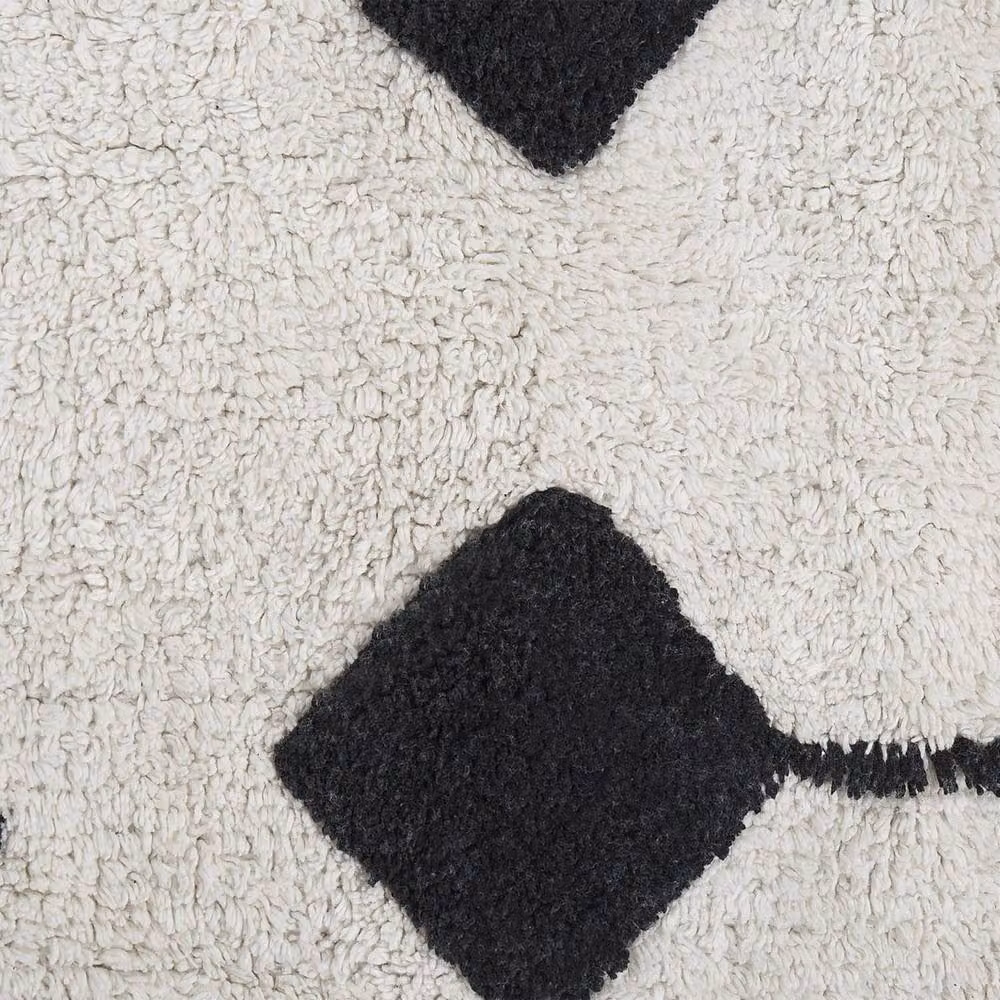 Wyld and Coco Oriental Geometric Hand-Tufted Cotton Rug in White and Black with Fringes, W: 80 cm, L: 150 cm – 3