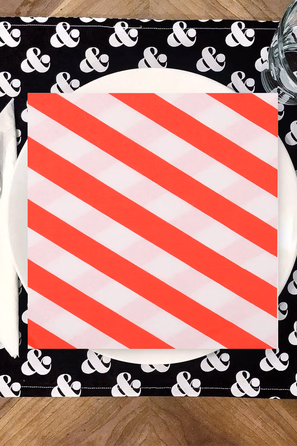 Neel Blue Christmas Party Paper Napkins in White and Red Stripes, 33 x 33 cm – 6