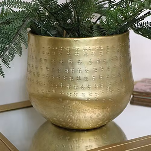 Melody Maison Small Round Gold and Silver Geometric Metal Tabletop Planter W/D/H: 18.0 x 17.0 x 18.0 cm