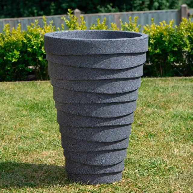Samuel Alexander Trojan Garden Plant Pot in Grey, Plastic, Diameter: 33 cm – 1