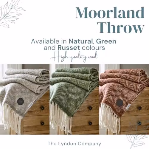 The Lyndon Company Supersoft Moorland 100% Brushed Wool Jacquard Throw Blanket in Natural, Green and Burnt Orange [RUSSET] – 4