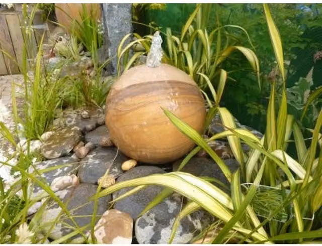 Buttercup Farm Rainbow Sandstone Spheres Water Feature, Multicolour Garden Fountain – 1