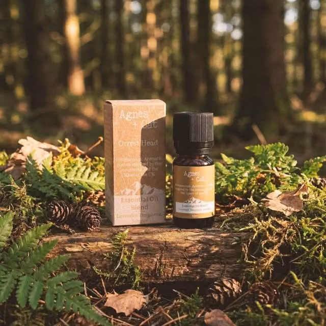 Agnes Cat Windermere Essential Oil Blend Lemon Tea Tree and Peppermint, Black
