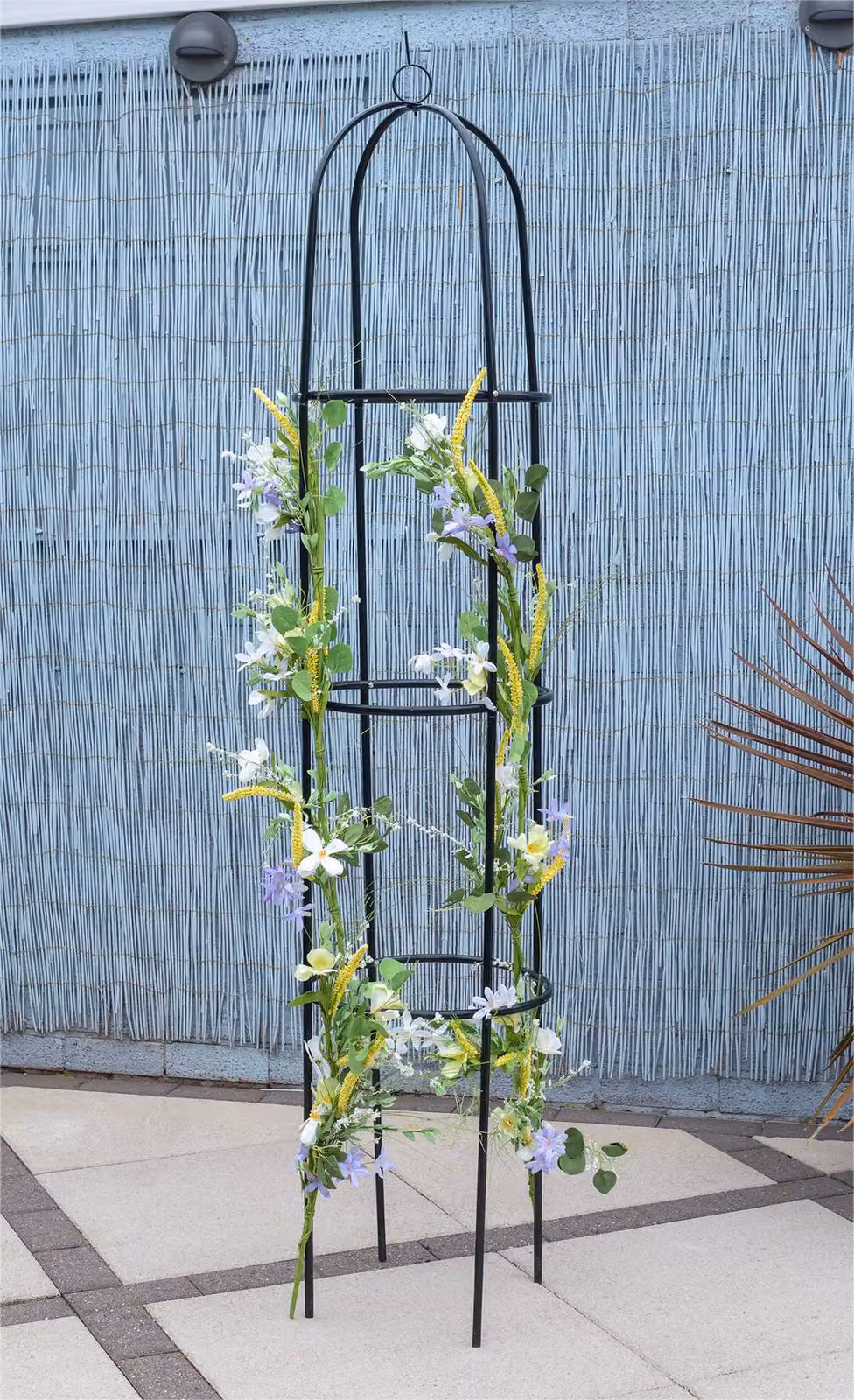 St Helens Home & Garden Black Metal Standing Garden Obelisk, Height: 200 cm, Width: 40 cm, Depth: 40 cm – 2