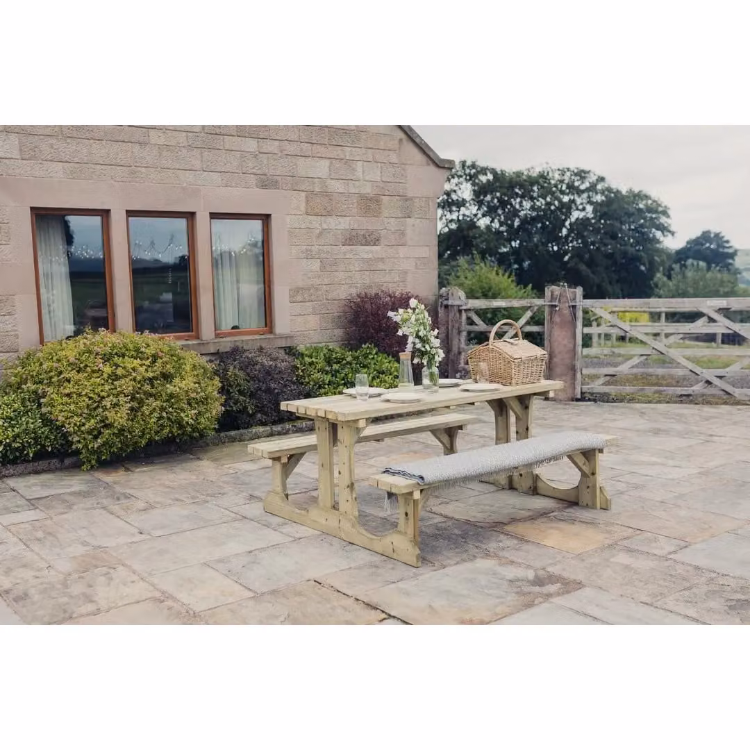Churnet Valley Garden Furniture Ltd Lunar Picnic Table in Brown, W: 153 cm, D: 150 cm, H: 76 cm – 4
