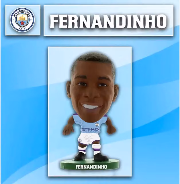 SoccerStarz Man City Fernandinho HomeKit 2020 Version Mini Figure, Blue, Height: 5 cm