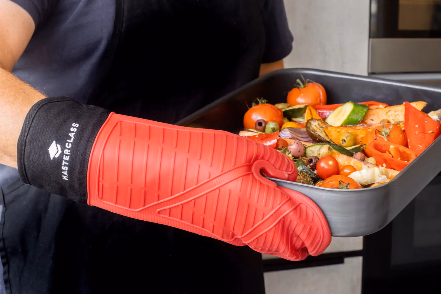 MasterClass Red Silicone Oven Glove with Cotton Sleeve – 5