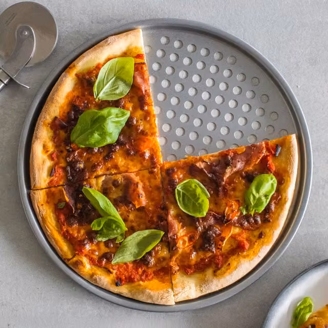 KitchenCraft Non-Stick Round Pizza Tray, Grey