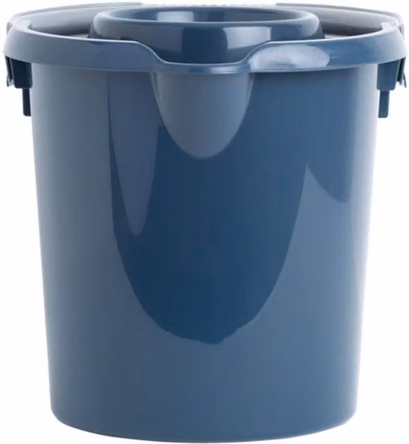 Casa 16L Mop Bucket with Wringer in Blue