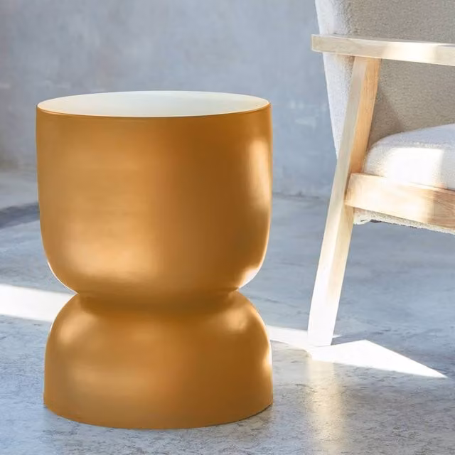 sweeek Metal Side Table in Mustard Yellow, Diameter: 32 cm, Height: 42 cm – 1