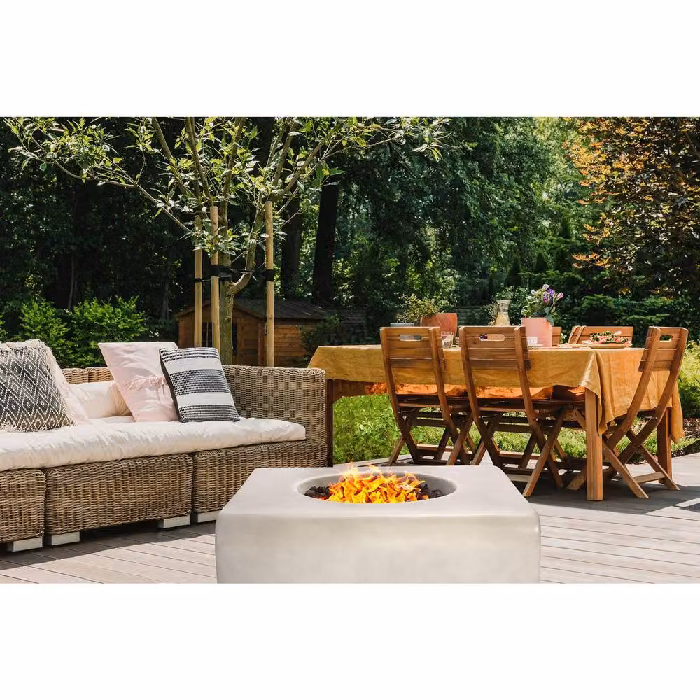 Centurion Supports Adelphi Gas Fire Table Outdoor Garden Fire Pit with Stone Finish in Light Grey W/D/H: 58.5 x 58.5 x 30.5 cm – 3
