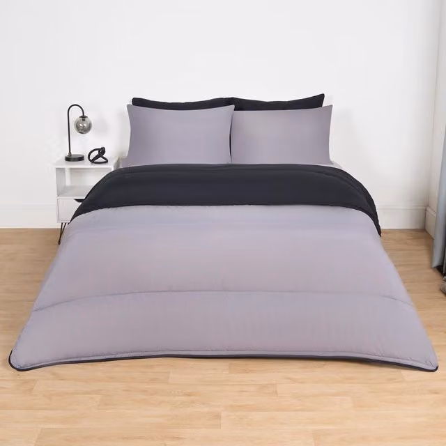 OHS King Size 10.5 TOG Hollow Fibre Duvet and Pillowcase Set in Black