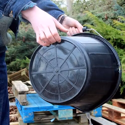 Faithfull Black Plastic Builders Bucket, 14 Litre – 3
