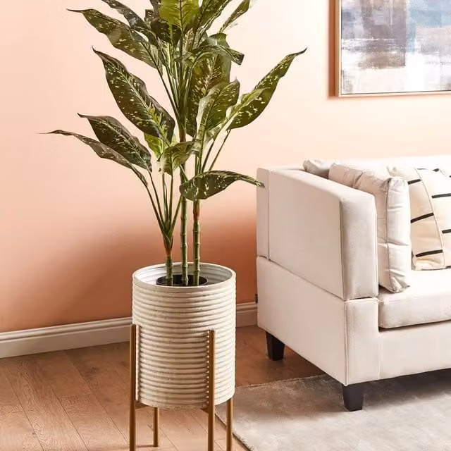 Wyld and Coco Beige Lacquered Metal Round Plant Stand, W/D/H: 31.0 x 31.0 x 58.0 cm – 1