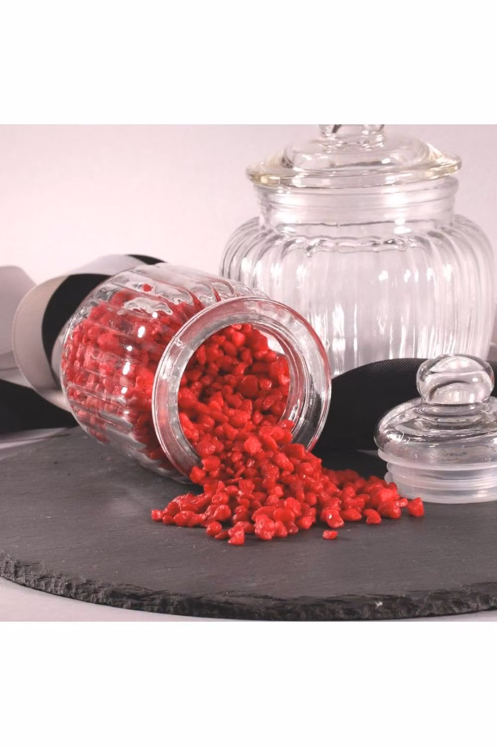 KDMD 2 Pack of Red Stone Pebbles, 750 g per Jar – 3