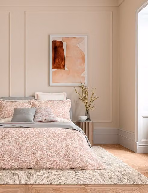 Bedeck of Belfast Celina Reversible Striped Cotton Rich Bedding Set in Coral and Pink, W/D/H: 90 x 190 cm