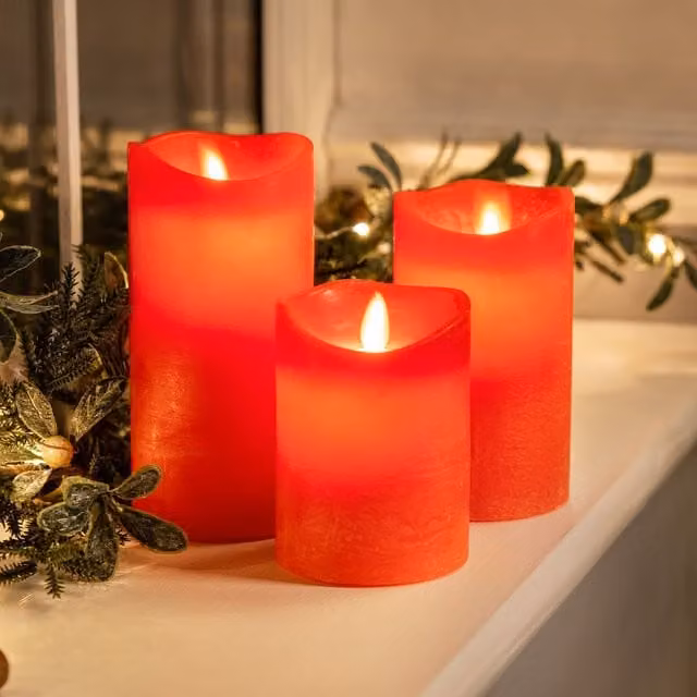 Christow Set of 3 Flickering Flame Real Wax LED Pillar Candles in Cream and Red