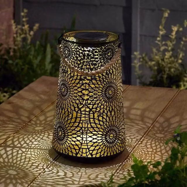 Garden Mile Solar LED Moroccan Lantern in Black, Height: 24 cm