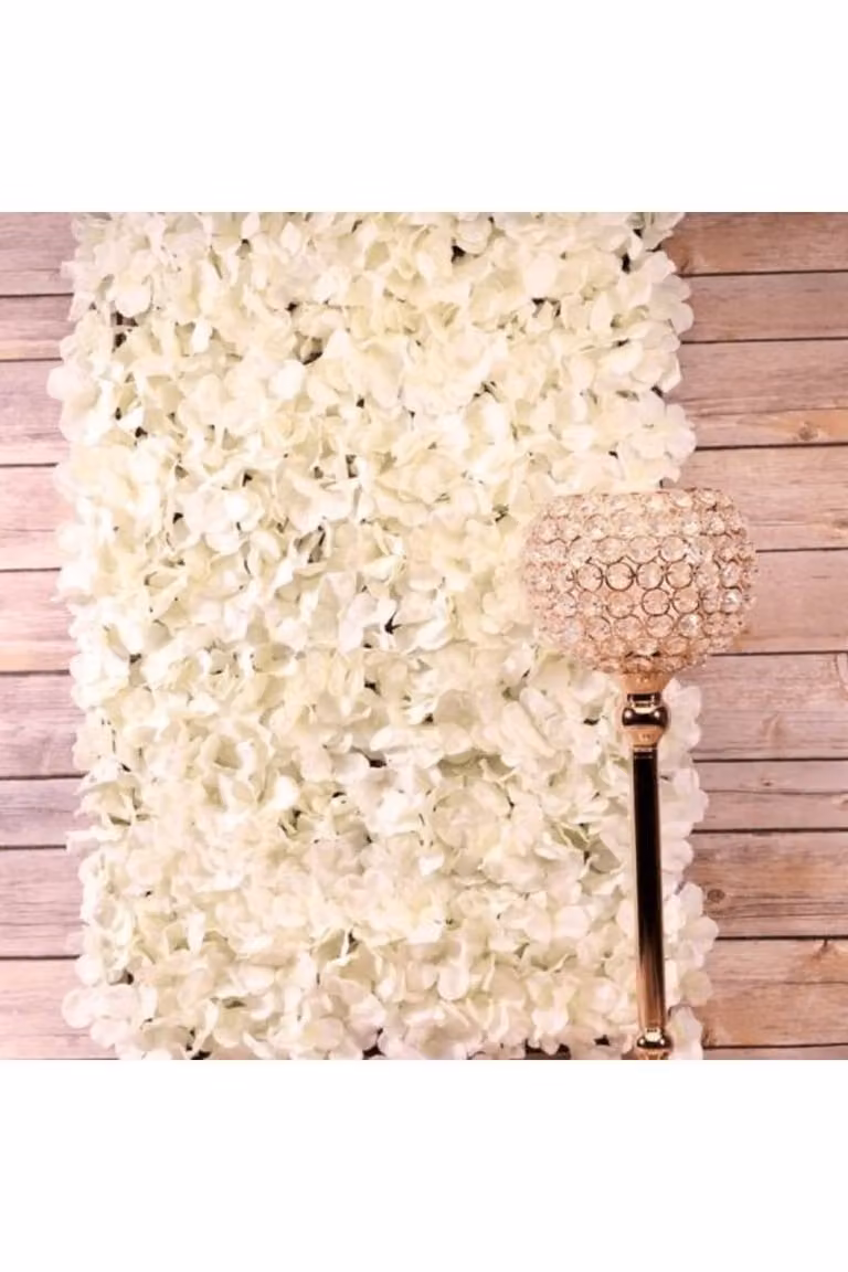 KDMD Cream Hydrangea Flower Wall Bundle in Off-White
