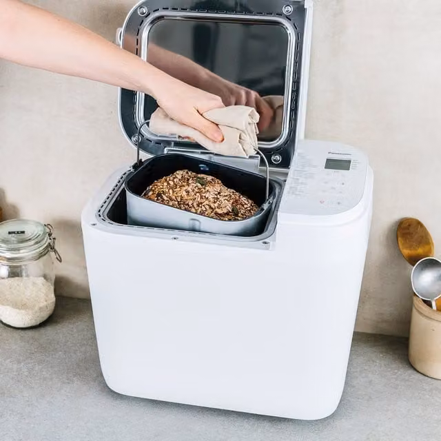 Panasonic PA2511 Automatic Bread Maker, White