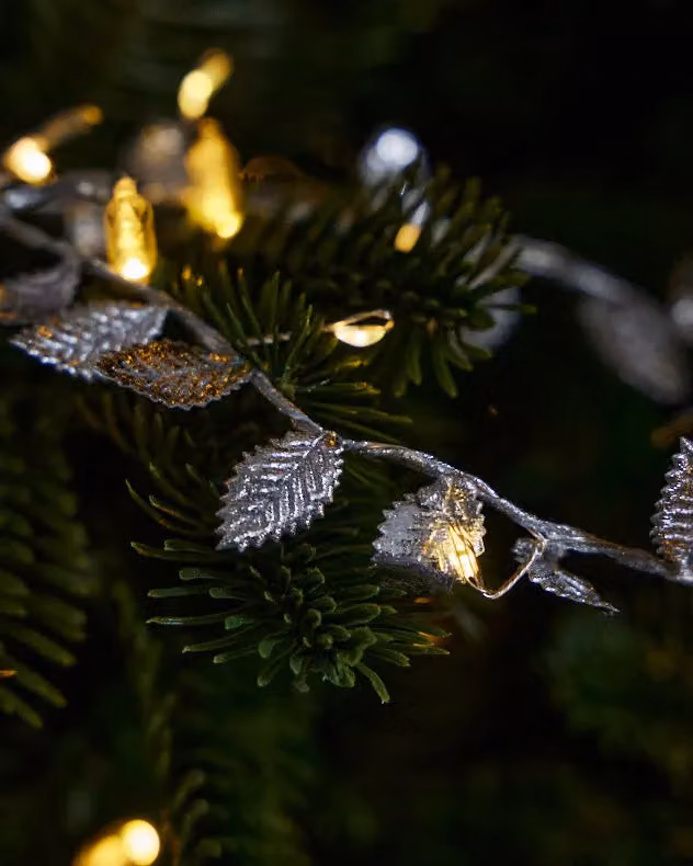Dibor Silver Leaves Pre-Lit Christmas Table Garland, 2m – 3