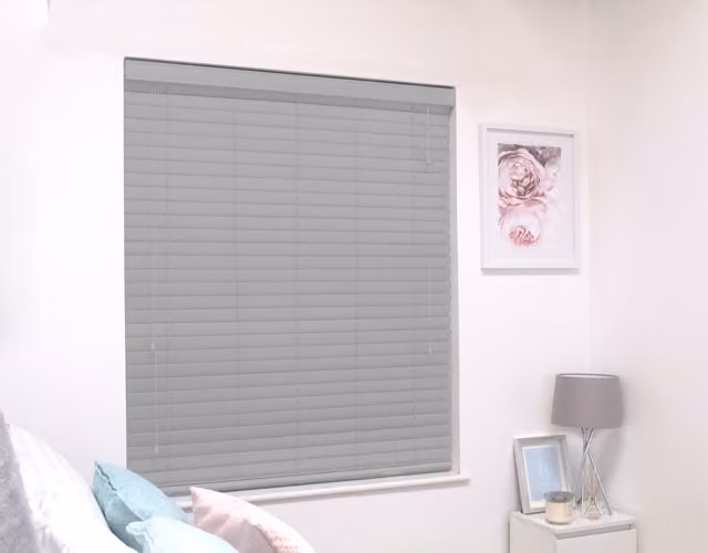 Caecus Real Wood Venetian Blinds with 50mm Slats in Grey, W: 200 cm, H: 200 cm