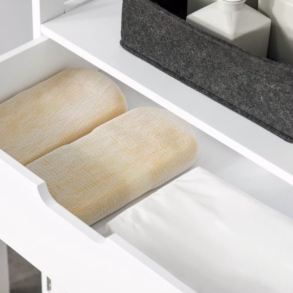Wyld Haus Disarike White Freestanding Lacquered MDF Storage Cabinet with Hinged Doors and Internal Shelves – 4