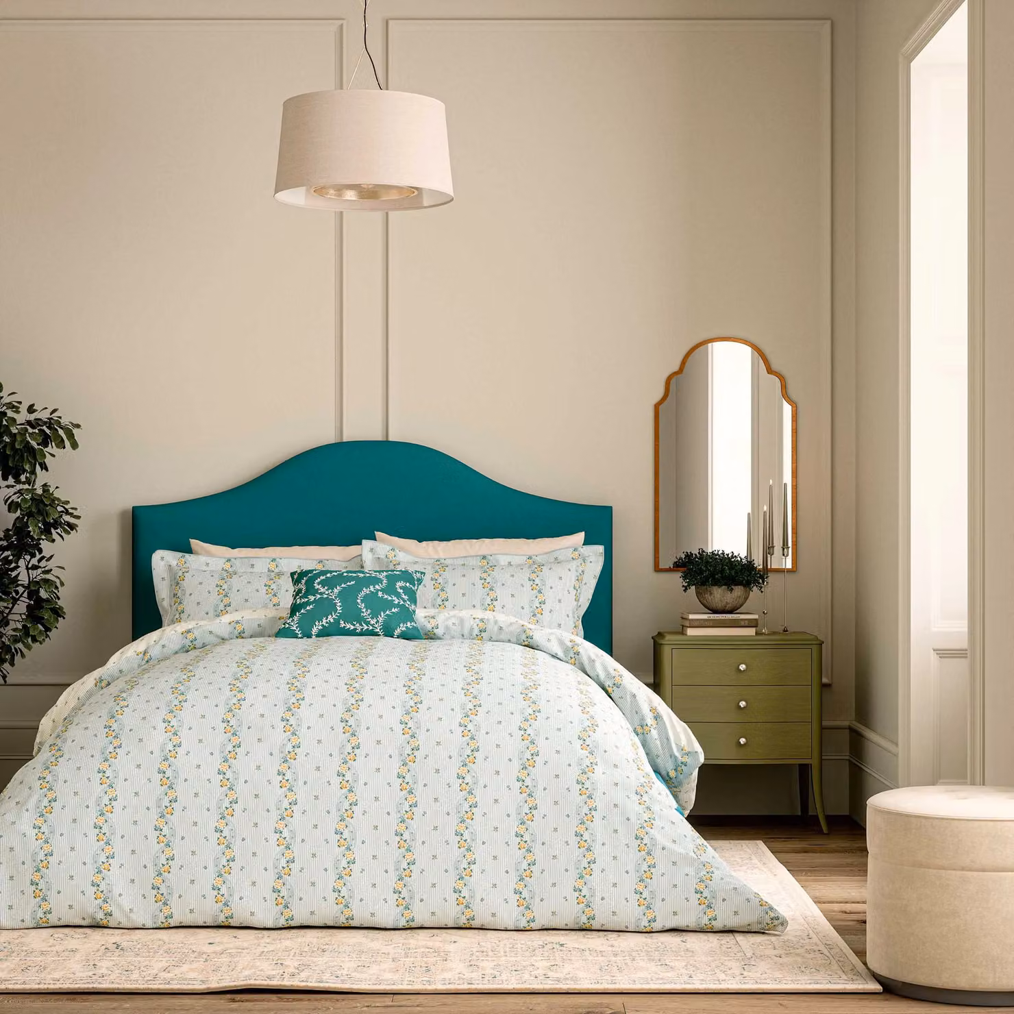 V&A Spitalfields Rose Cotton Mako Satin Duvet Cover and Pillowcase Set in Petrol Blue, W/H: 90 x 200 cm – 2