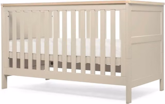 Mamas & Papas Wedmore Cot Bed in Cashmere Oak Brown Mix