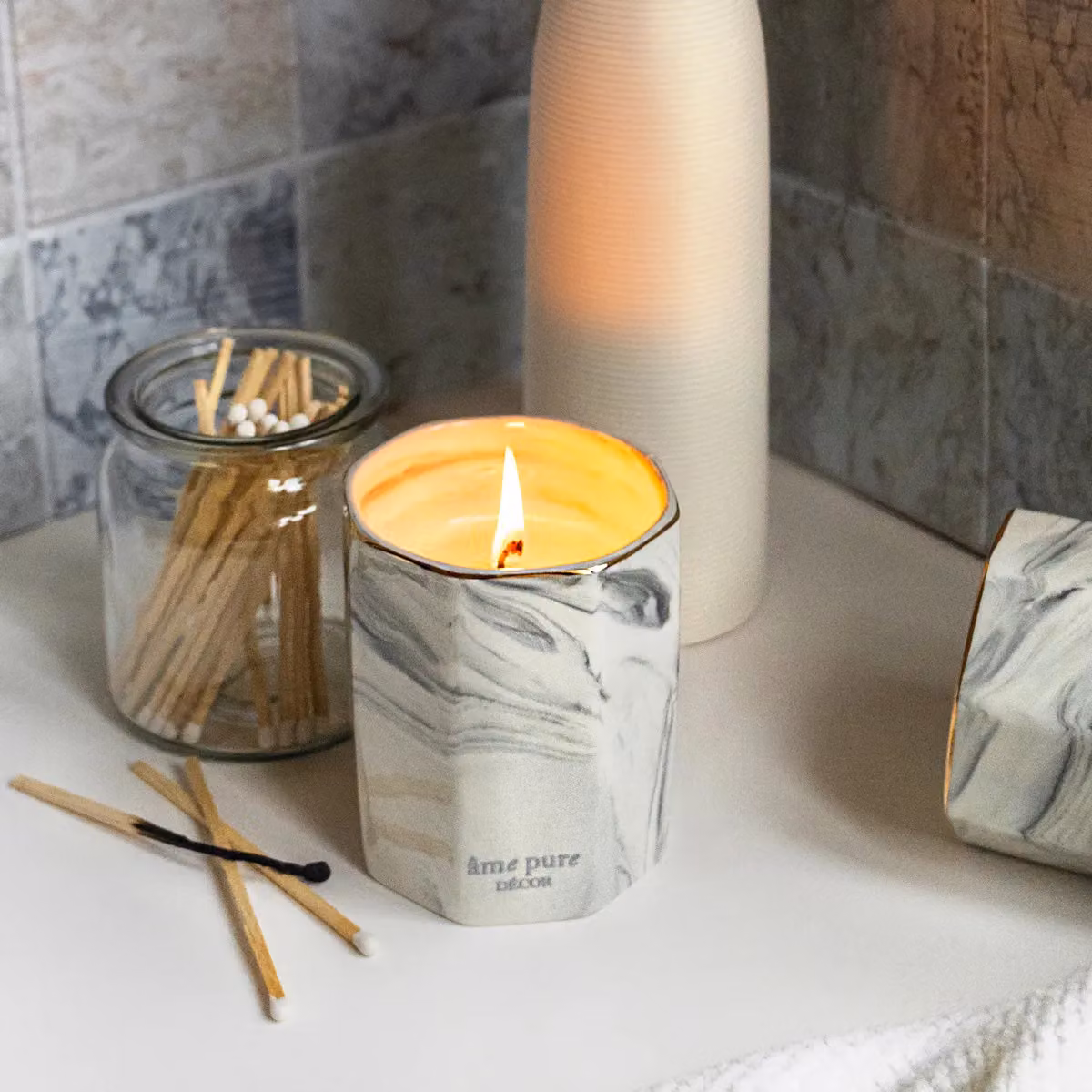 âme pure Salted Caramel Soy Wax Scented Candle in White – 3