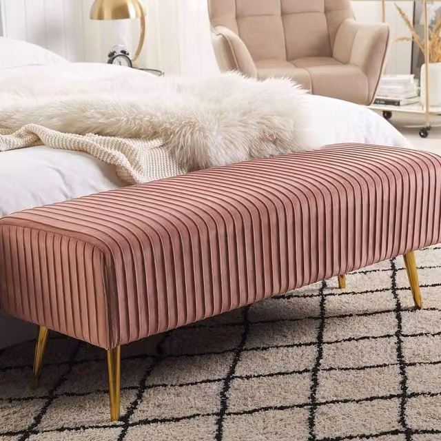 Wyld and Coco Pink Velvet Bench with Gold Metal Legs W: 118 cm, D: 40 cm, H: 42 cm – 1