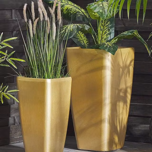 Wyld and Coco Set of 2 Gold Square Tapered Stone Mix Outdoor Planter Pots W/D/H: 30 x 30 x 57 cm – 1