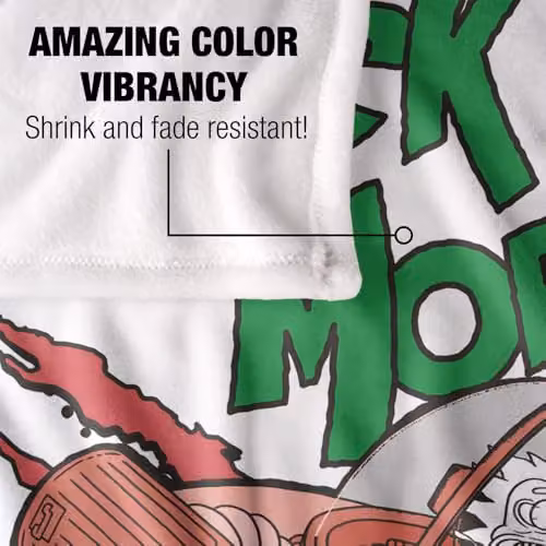 Warner Bros. Rick and Morty Rick's Ship Comic Super Soft Fleece Throw Blanket, Multicolour, W/D: 152 x 127 cm – 2