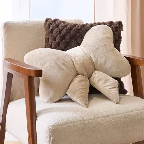 OHS Velvet Bow Shaped Christmas Scatter Cushion in Beige, W: 45 cm, H: 33 cm, D: 33 cm – 2