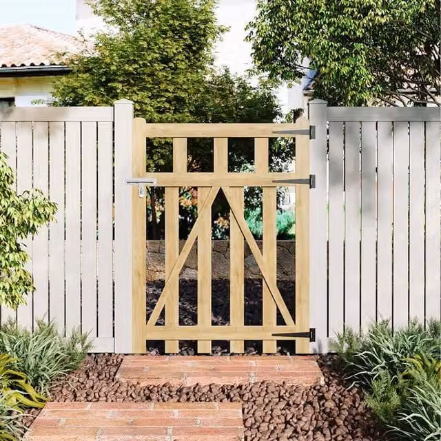 Komore Brown Wooden Single Outdoor Fence Gate with Wall-Mounted Screw Kit, Width: 90 cm