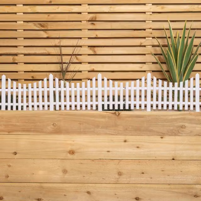 Samuel Alexander White Plastic Picket Fence Garden Edging Set with Wood Effect, 33 cm – 1