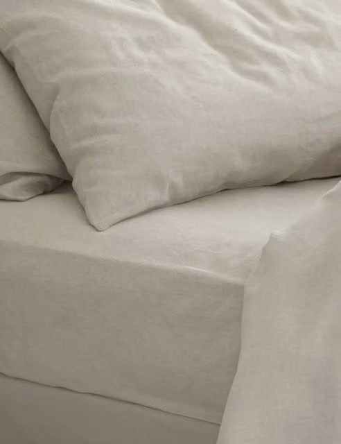 Piglet In Bed Pure Linen Fitted Sheet, Beige, 180 x 200 cm