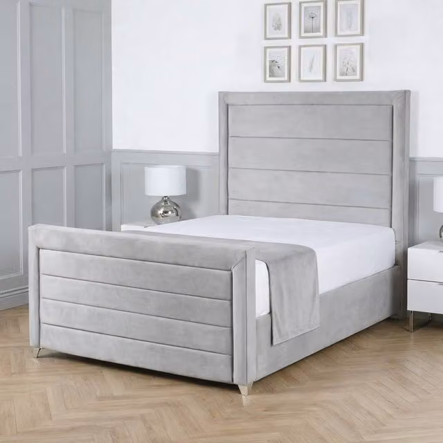 Living Comfort Bedz Selena Super King Upholstered Velvet Gas Lift Storage Bed with 48 Inch Headboard in Silver, W/D/H: 200 x 200 cm